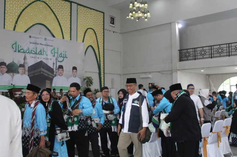 383 Calon Haji KBIHU Muhammadiyah Kalbar Dilepas ke Tanah Suci, Enam Petugas Dampingi Jemaah selama Pelaksanaan Ibadah
