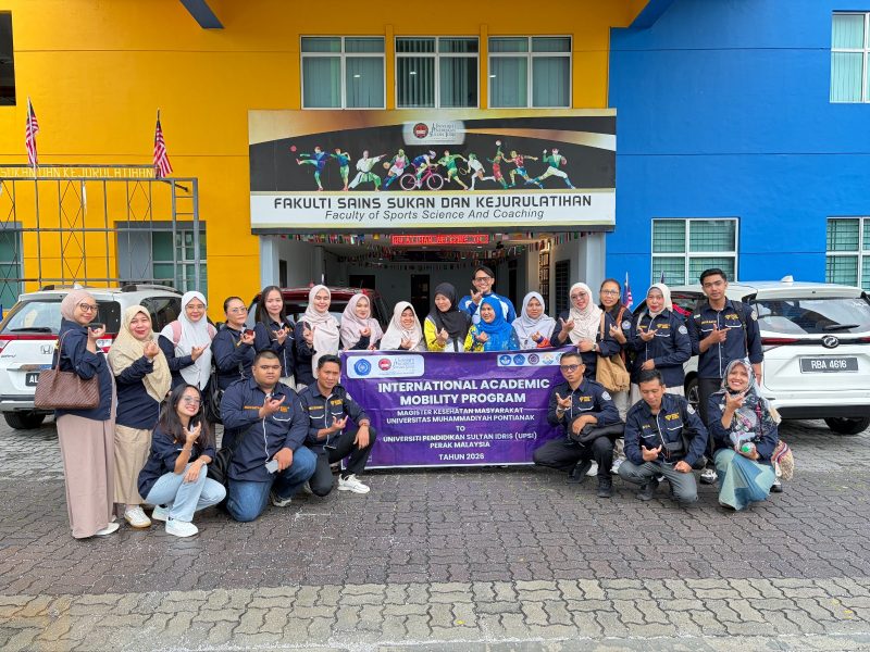 24 Mahasiswa Magister Kesehatan Masyarakat UM Pontianak Magang dan Residensi Internasional di Malaysia